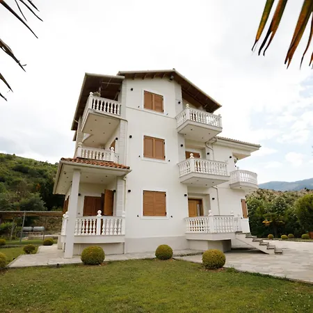 Panorama Hills